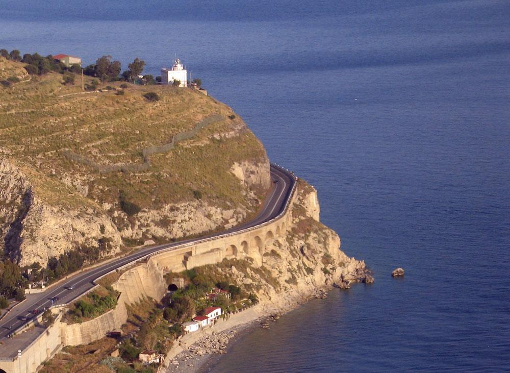 B&B Casa Lagana Ρέτζιο ντι Καλάμπρια Εξωτερικό φωτογραφία